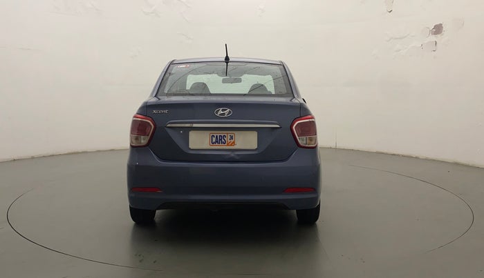 2015 Hyundai Xcent S 1.2, Petrol, Manual, 25,775 km, Back/Rear