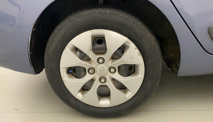 2015 Hyundai Xcent S 1.2, Petrol, Manual, 25,775 km, Right Rear Wheel