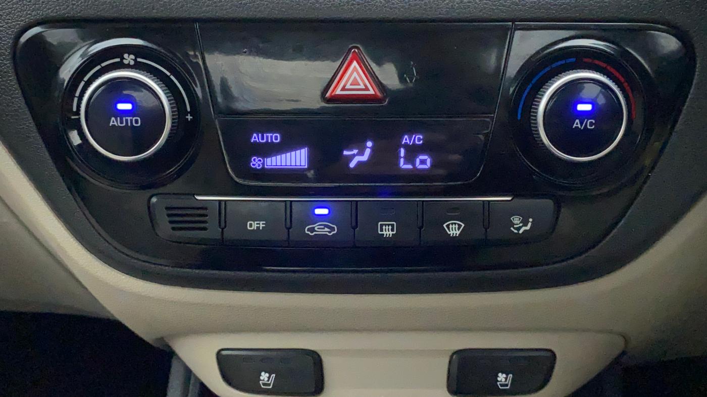 2022 Hyundai Verna SX (O)1.5 VTVT, Petrol, Manual, 13,694 km, Automatic Climate Control