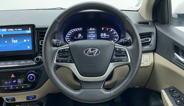 2022 Hyundai Verna SX (O)1.5 VTVT, Petrol, Manual, 13,694 km, Steering Wheel Close Up