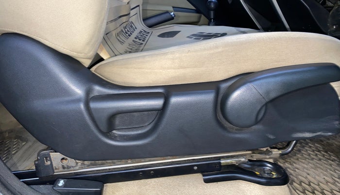 2019 Honda City 1.5L I-VTEC SV, Petrol, Manual, 24,885 km, Driver Side Adjustment Panel