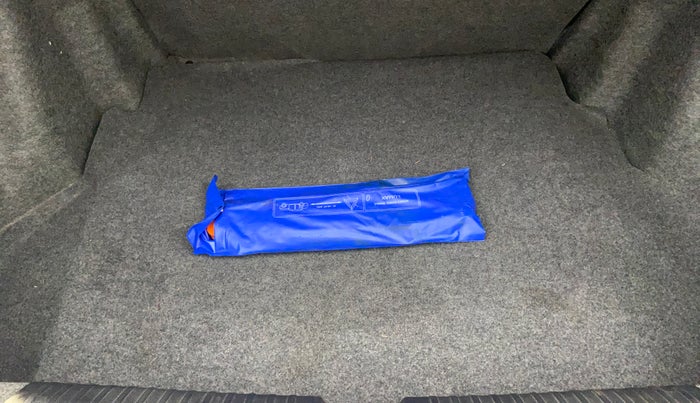 2017 Honda Amaze 1.2L I-VTEC S AT OPT, Petrol, Automatic, 22,735 km, Boot Inside