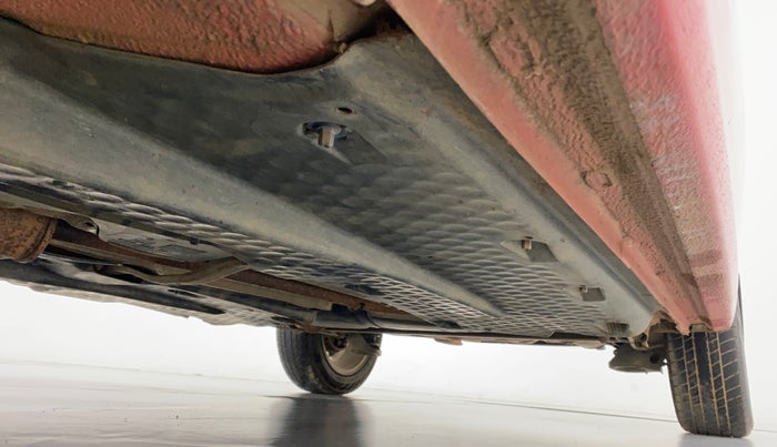 2014 Volkswagen Polo HIGHLINE1.2L, Petrol, Manual, 80,111 km, Right Side Underbody