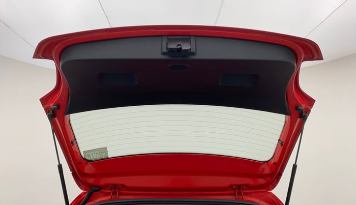 2014 Volkswagen Polo HIGHLINE1.2L, Petrol, Manual, 80,111 km, Boot Door Open