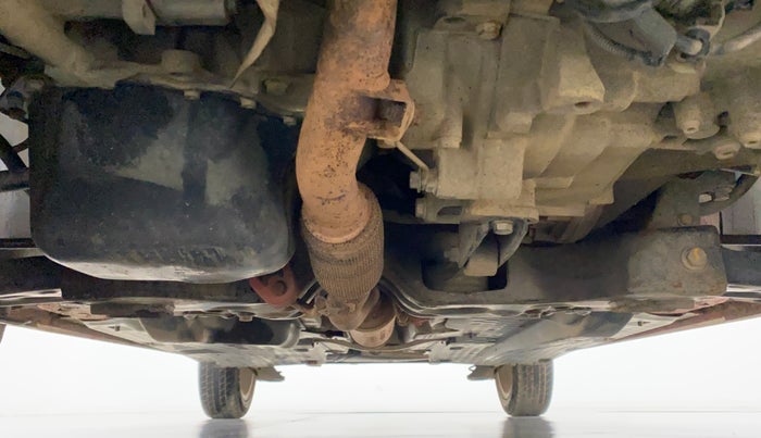 2014 Volkswagen Polo HIGHLINE1.2L, Petrol, Manual, 80,111 km, Front Underbody