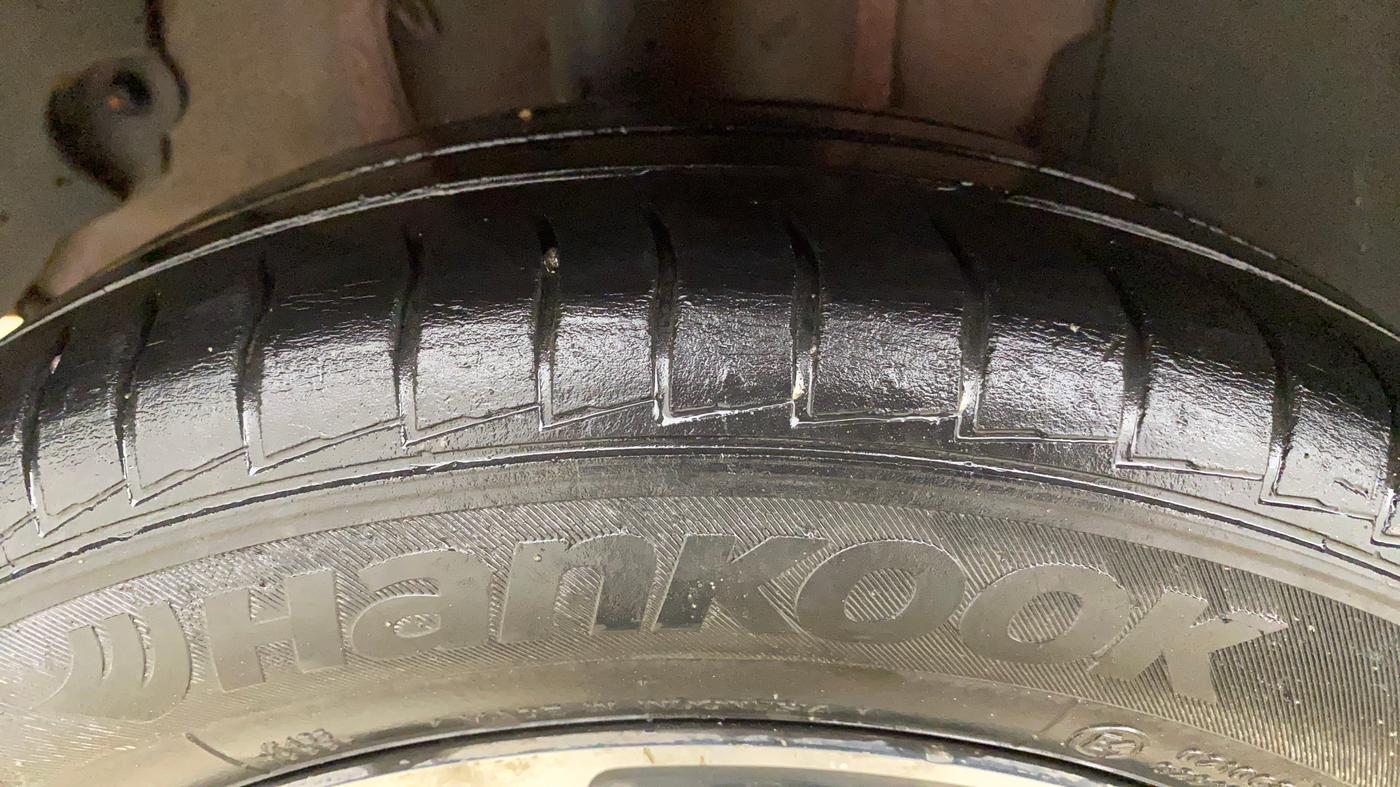 2018 Tata TIGOR XZ (O) PETROL, CNG, Manual, 76,584 km, Right Rear Tyre Tread