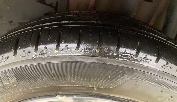 2018 Tata TIGOR XZ (O) PETROL, CNG, Manual, 76,584 km, Left Rear Tyre Tread