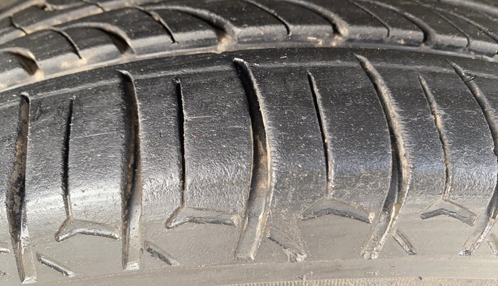 2014 Maruti Alto K10 VXI AMT, Petrol, Automatic, 34,789 km, Right Front Tyre Tread