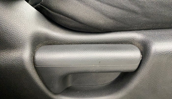 2020 Honda WR-V 1.2L I-VTEC SV MT, Petrol, Manual, 66,880 km, Driver Side Adjustment Panel