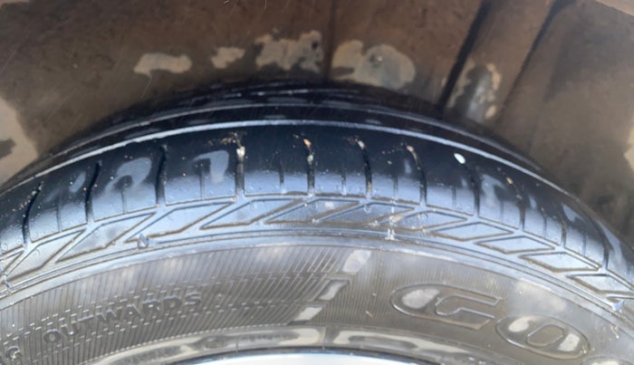 2017 Maruti S Cross ZETA 1.3, Diesel, Manual, 87,653 km, Left Rear Tyre Tread