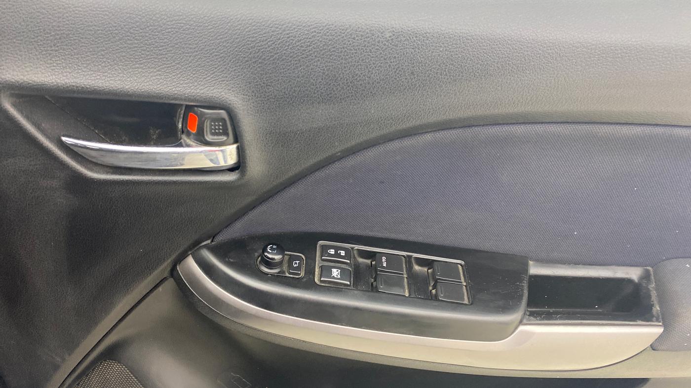 2020 Maruti Baleno ZETA PETROL 1.2, Petrol, Manual, 58,333 km, Driver Side Door Panels Control