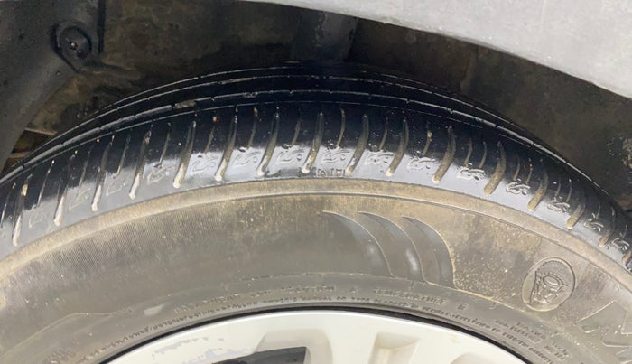 2021 KIA SONET HTK PLUS 1.2, Petrol, Manual, 43,645 km, Left Rear Tyre Tread