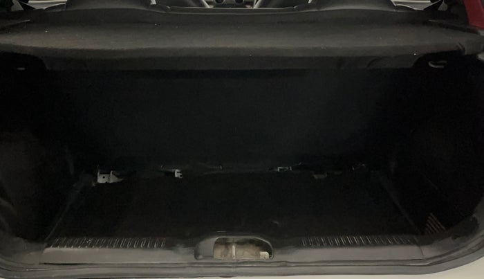 2020 Maruti Swift LXI, Petrol, Manual, 36,291 km, Boot Inside