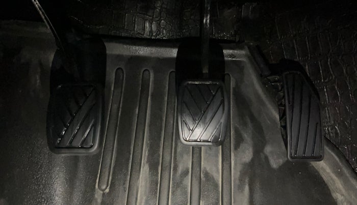 2020 Maruti Swift LXI, Petrol, Manual, 36,291 km, Pedals