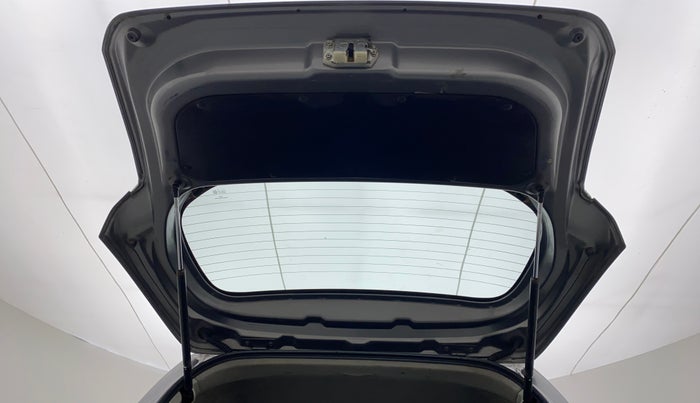 2014 Maruti Wagon R Stingray VXI, Petrol, Manual, 32,817 km, Boot Door Open