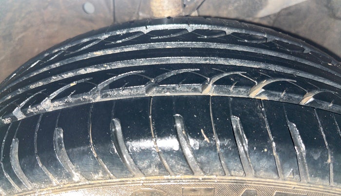 2019 Honda Amaze 1.2L I-VTEC S, CNG, Manual, 90,981 km, Right Front Tyre Tread