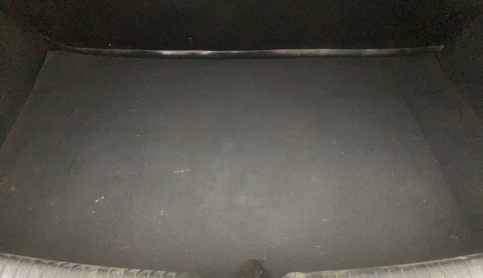 2014 Hyundai Grand i10 MAGNA 1.2 KAPPA VTVT, Petrol, Manual, 63,231 km, Boot Inside