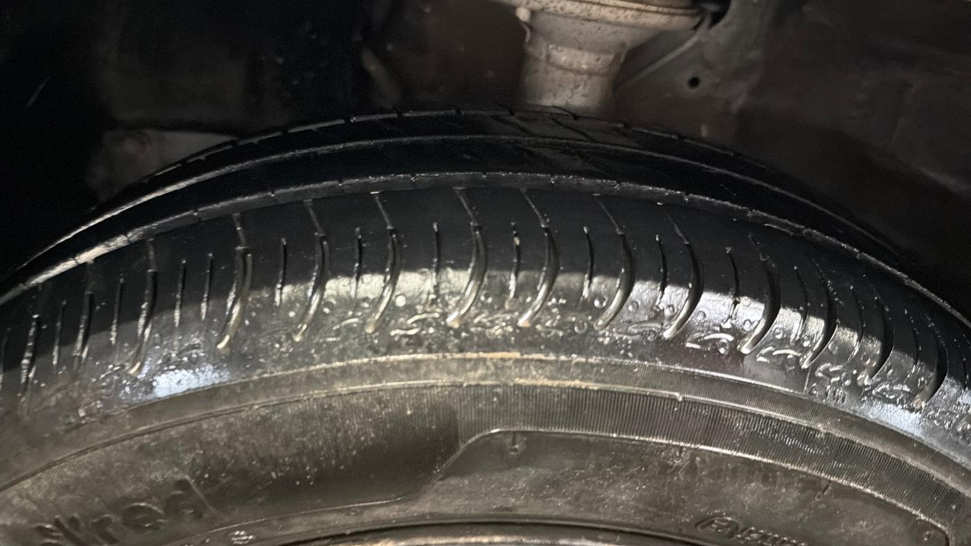 2023 Maruti New Wagon-R ZXI 1.2, Petrol, Manual, 21,188 km, Left Front Tyre Tread