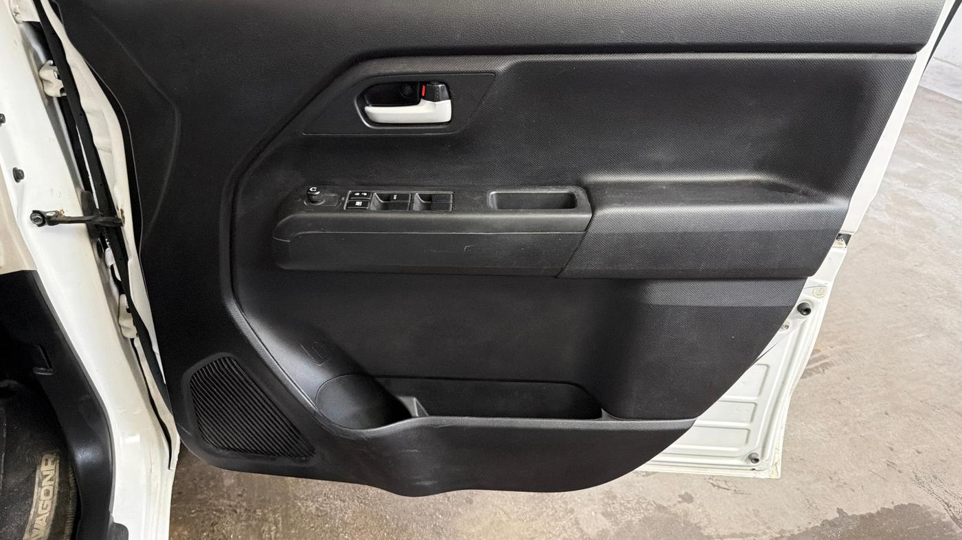 2023 Maruti New Wagon-R ZXI 1.2, Petrol, Manual, 21,188 km, Driver Side Door Panels Control