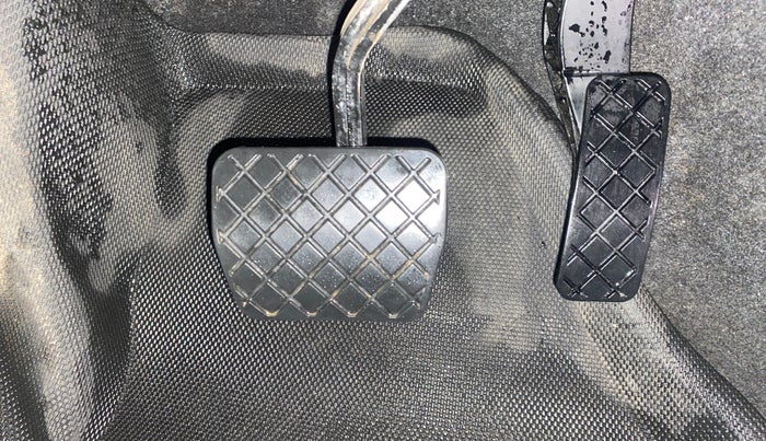 2021 Skoda KUSHAQ AMBITION 1.0L TSI AT, Petrol, Automatic, 32,052 km, Pedals