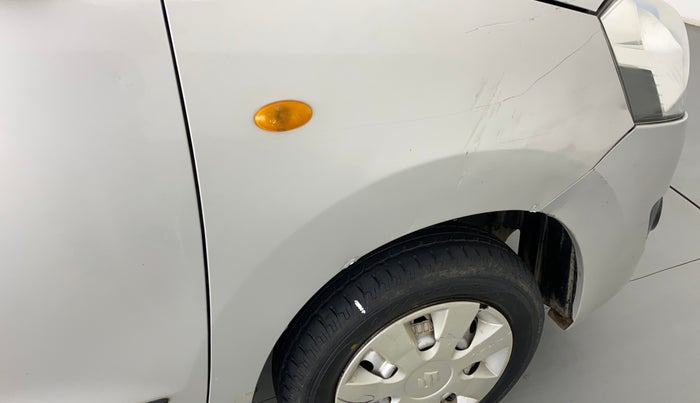 2018 Maruti Wagon R 1.0 LXI CNG, CNG, Manual, 27,190 km, Right fender - Slightly dented