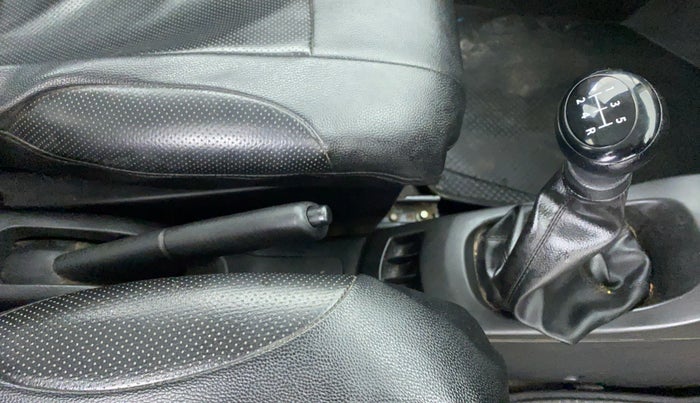 2018 Maruti Wagon R 1.0 LXI CNG, CNG, Manual, 27,190 km, Gear Lever
