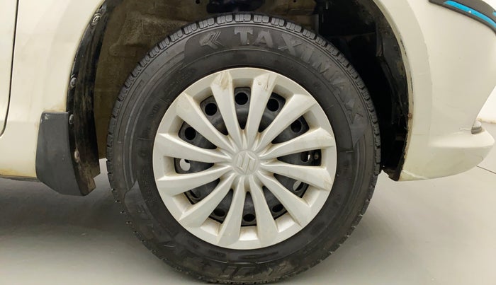 2016 Maruti Swift Dzire VXI, CNG, Manual, 81,632 km, Right Front Wheel