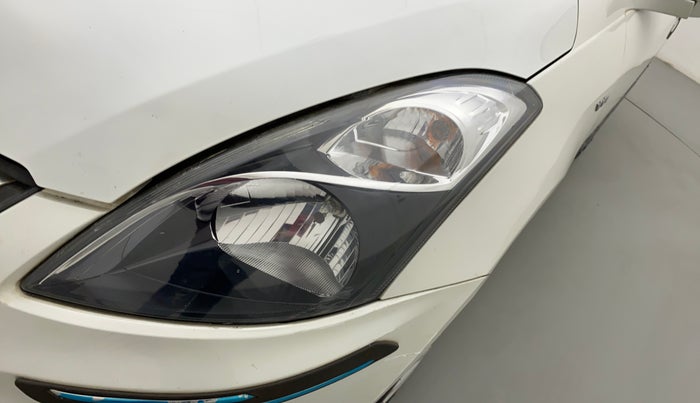 2016 Maruti Swift Dzire VXI, CNG, Manual, 81,632 km, Left headlight - Minor scratches