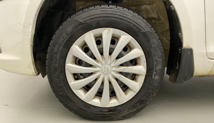 2016 Maruti Swift Dzire VXI, CNG, Manual, 81,632 km, Left Front Wheel