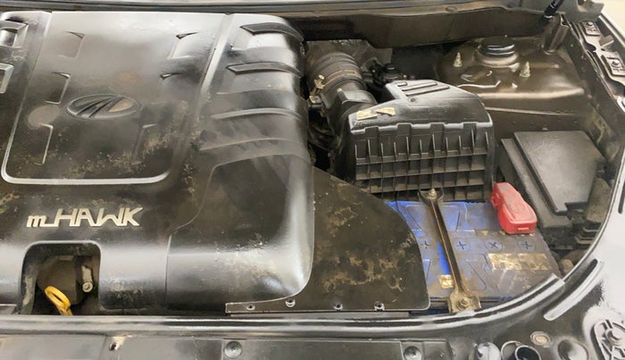 2018 Mahindra XUV500 W11 AT, Diesel, Automatic, 84,090 km, Engine View - Left