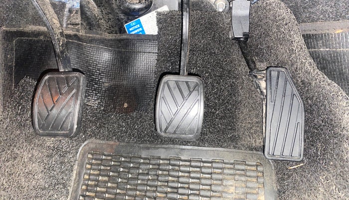 2021 Maruti Baleno ZETA PETROL 1.2, Petrol, Manual, 72,245 km, Pedals