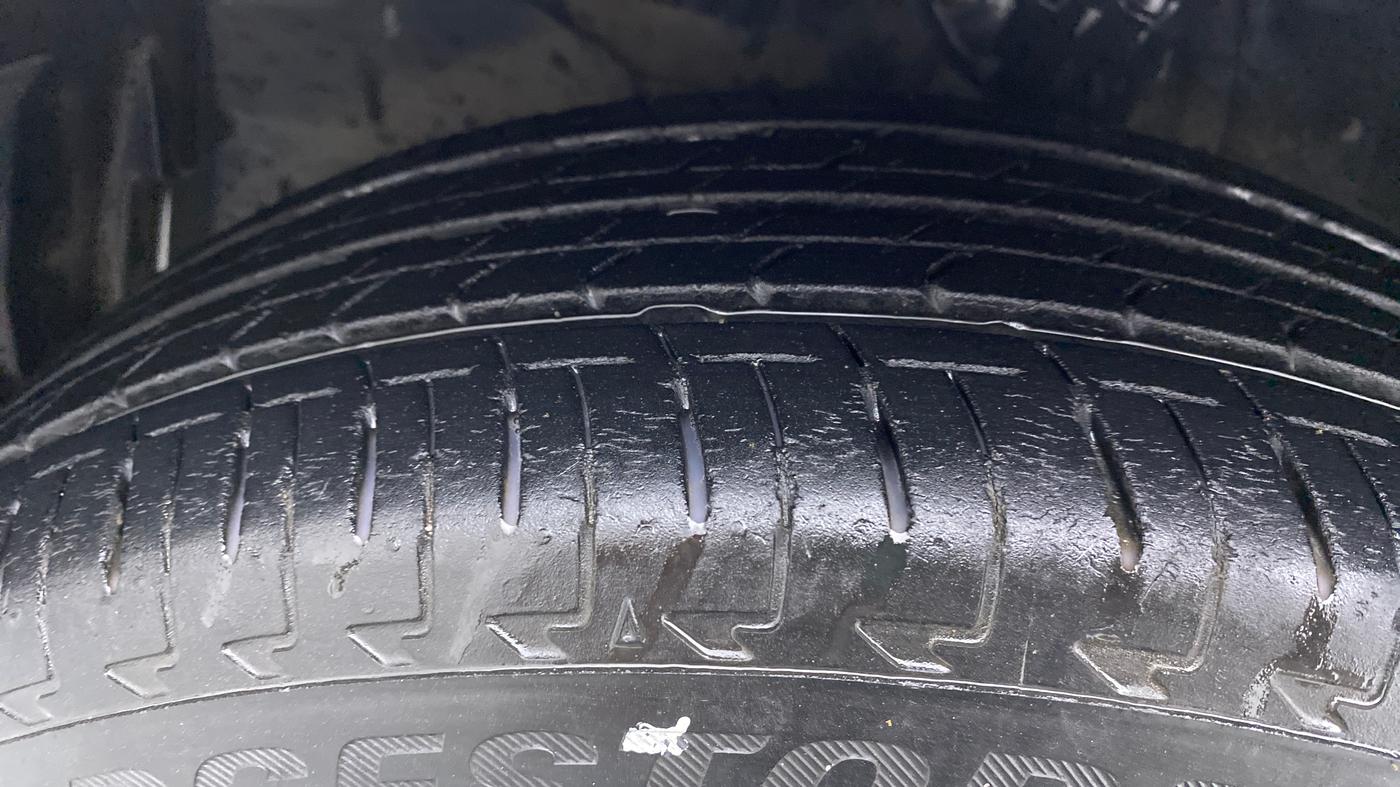 2014 Honda City SV CVT PETROL, Petrol, Automatic, 85,857 km, Left Front Tyre Tread