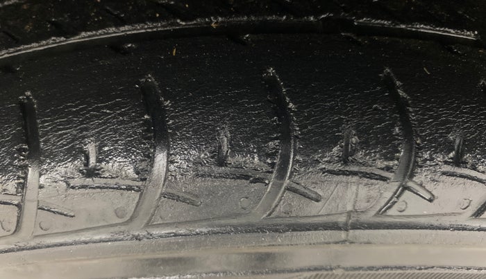 2019 Maruti Celerio ZXI AMT (O), Petrol, Automatic, 67,668 km, Left Front Tyre Tread