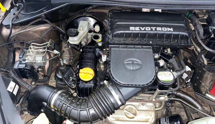 2018 Tata Tiago XZ PETROL, Petrol, Manual, 50,359 km, Engine View - Right
