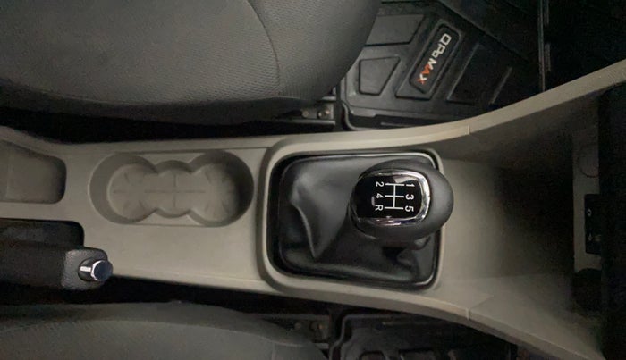 2018 Tata Tiago XZ PETROL, Petrol, Manual, 50,359 km, Gear Lever