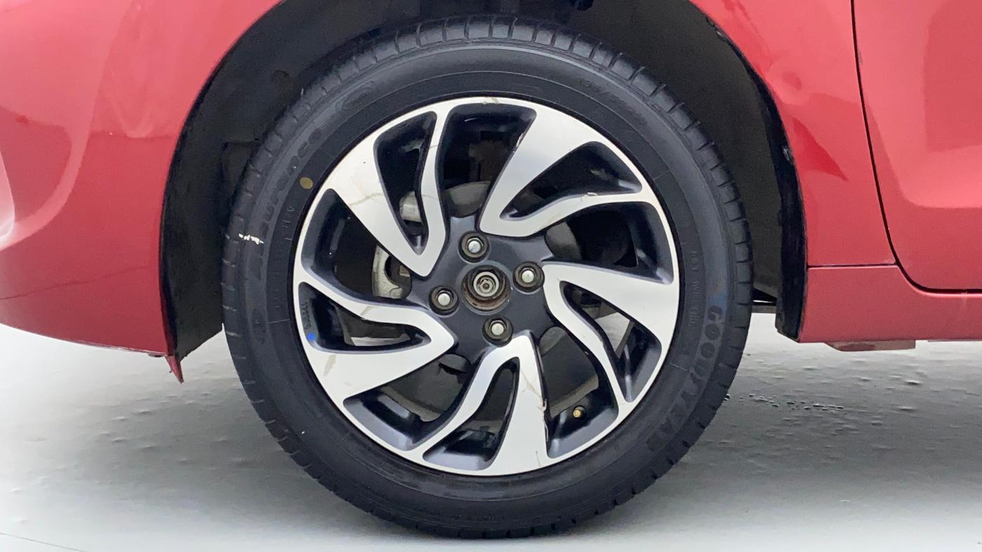 2019 Maruti Baleno ALPHA 1.2 K12, Petrol, Manual, 21,373 km, Left Front Wheel