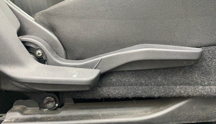 2022 Maruti Baleno ALPHA PETROL 1.2, Petrol, Manual, 30,807 km, Driver Side Adjustment Panel