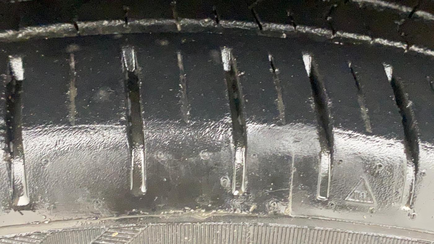 2022 Maruti Baleno ALPHA PETROL 1.2, Petrol, Manual, 30,807 km, Left Front Tyre Tread