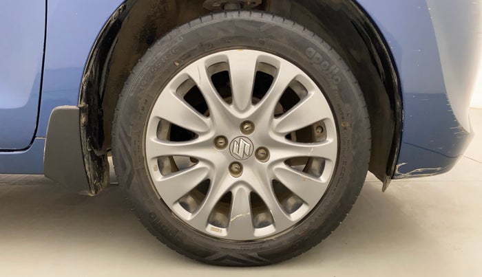 2016 Maruti Baleno ZETA PETROL 1.2, Petrol, Manual, 74,783 km, Right Front Wheel
