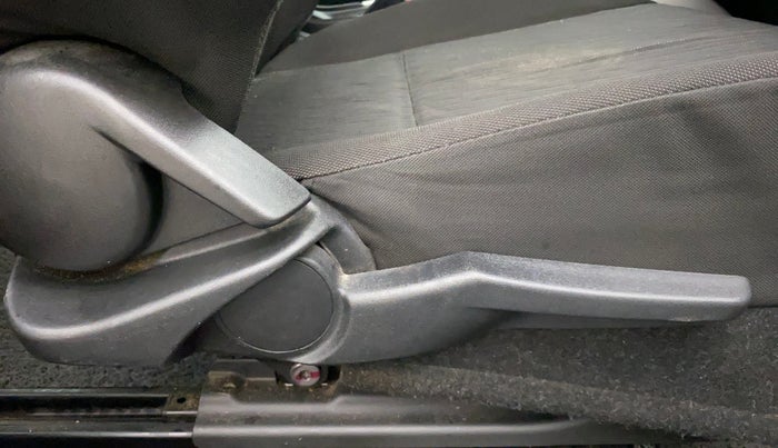 2016 Maruti Baleno ZETA PETROL 1.2, Petrol, Manual, 74,783 km, Driver Side Adjustment Panel