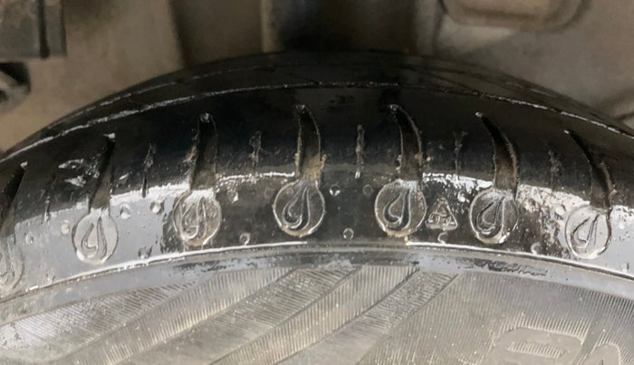 2020 Tata Tiago XE PETROL, CNG, Manual, 26,025 km, Right Rear Tyre Tread