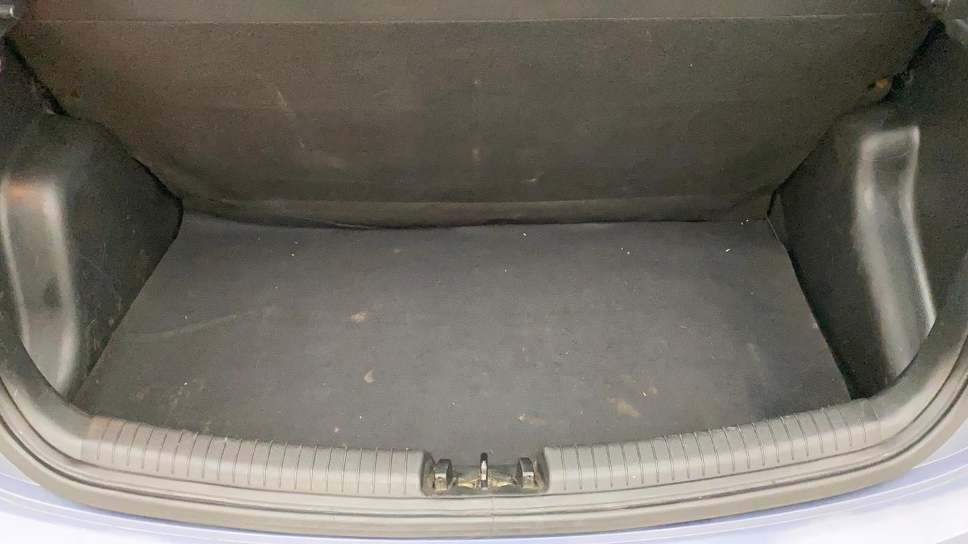 2014 Hyundai Grand i10 ASTA AT 1.2 KAPPA VTVT, Petrol, Automatic, 83,346 km, Boot Inside