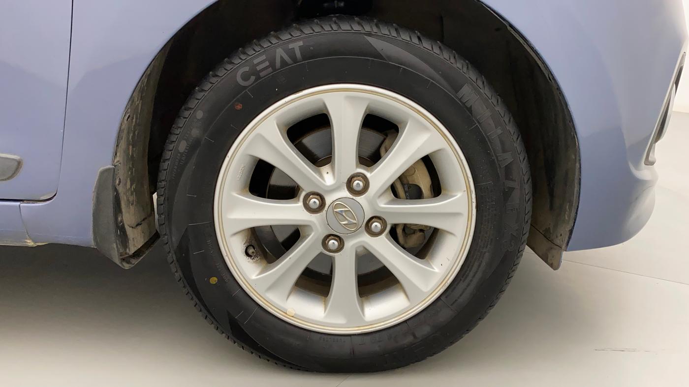 2014 Hyundai Grand i10 ASTA AT 1.2 KAPPA VTVT, Petrol, Automatic, 83,346 km, Right Front Wheel