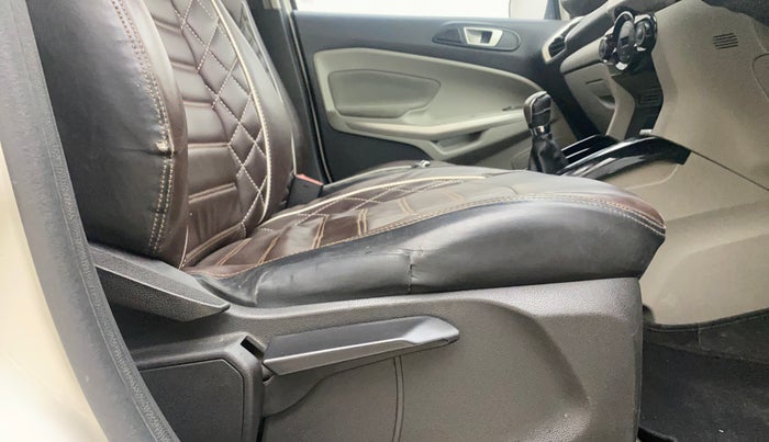 2015 Ford Ecosport TITANIUM 1.5L DIESEL, Diesel, Manual, 94,762 km, Driver Side Adjustment Panel