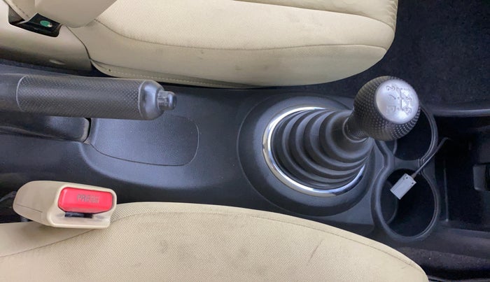 2014 Honda Amaze 1.2L I-VTEC S, Petrol, Manual, 78,637 km, Gear Lever