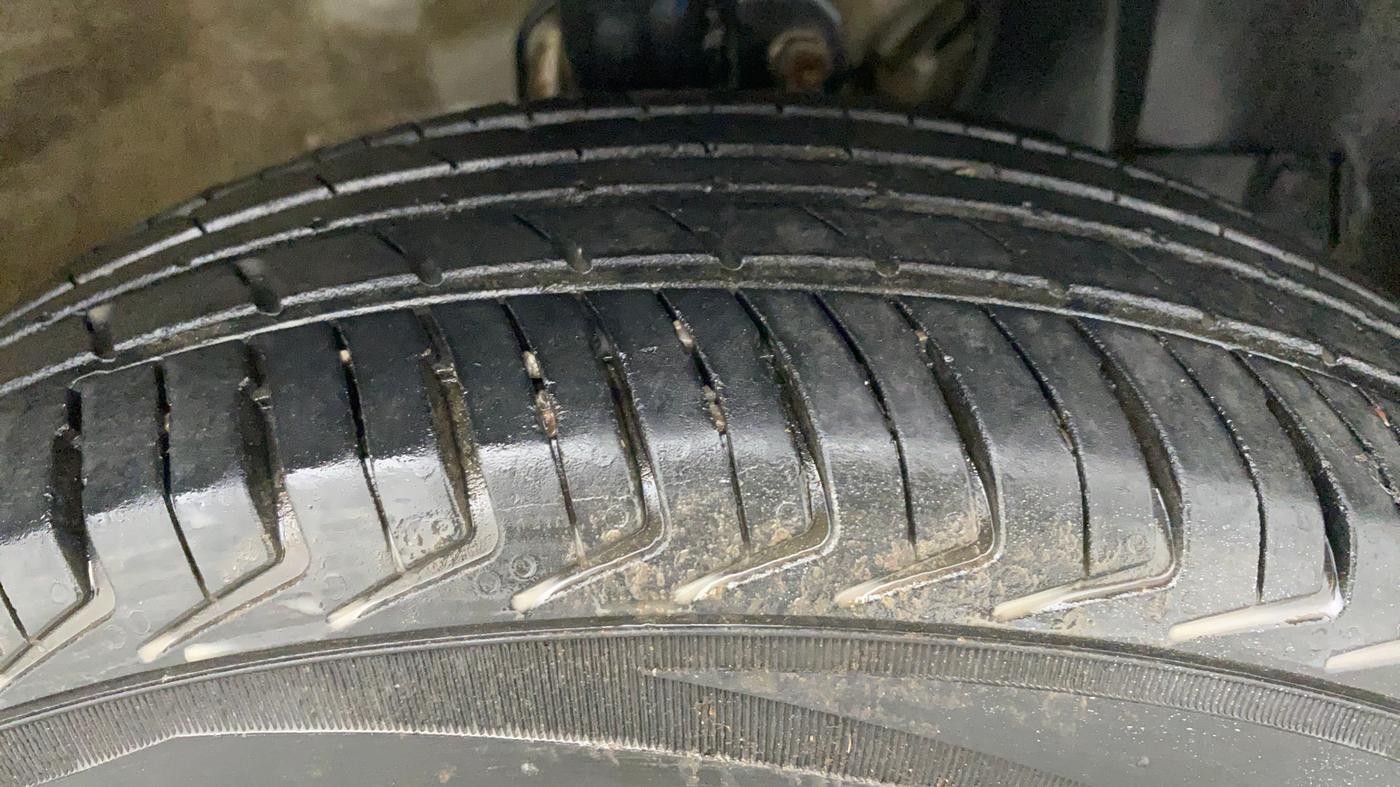 2020 Maruti New Wagon-R LXI CNG 1.0 L, CNG, Manual, 28,195 km, Right Front Tyre Tread