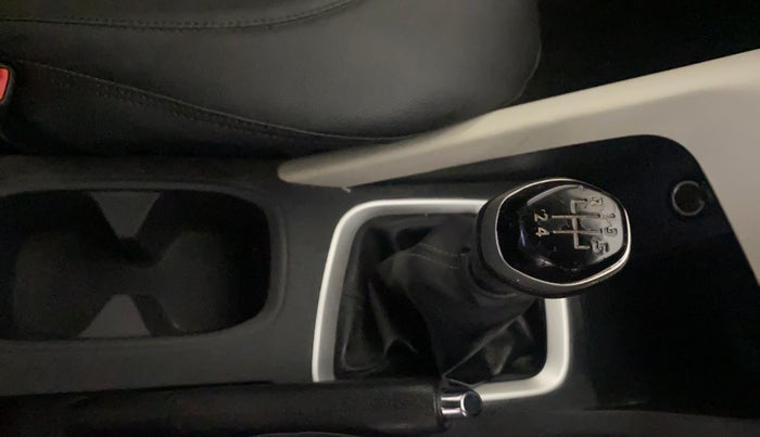 2021 Nissan MAGNITE XL, Petrol, Manual, 19,274 km, Gear Lever