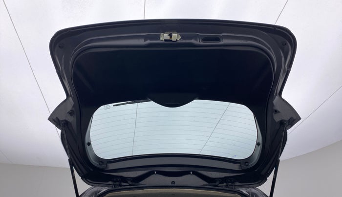 2020 Maruti S Cross ALPHA AT1.5, Petrol, Automatic, 31,557 km, Boot Door Open