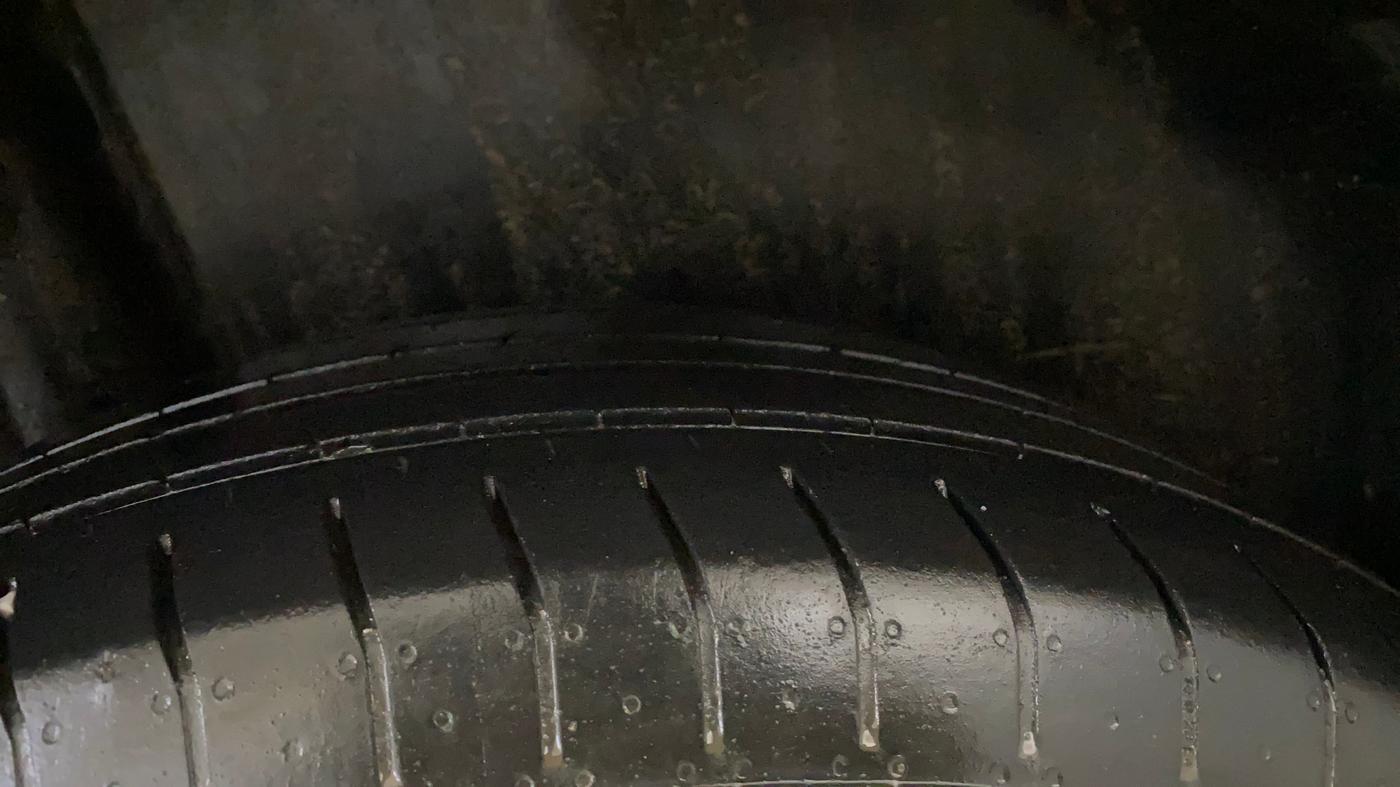 2021 Toyota URBAN CRUISER MID GRADE MT, CNG, Manual, 79,757 km, Right Rear Tyre Tread