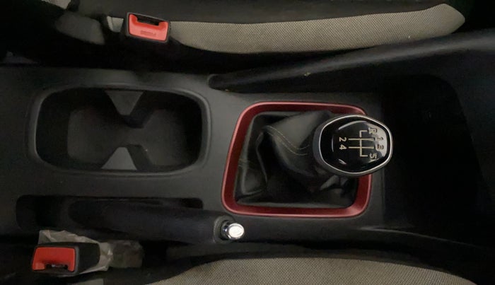 2022 Nissan MAGNITE XV RED EDITION, Petrol, Manual, 36,561 km, Gear Lever